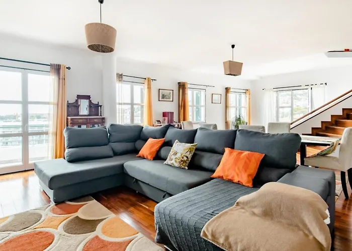 ゲストハウス A O Mar Rooms- Center *