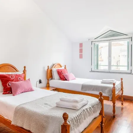 A O Mar Rooms- Center * Funchal (Madeira)